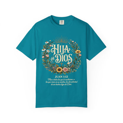 Hija de Dios Floral T‑Shirt — Juan 1:12 Christian Tee