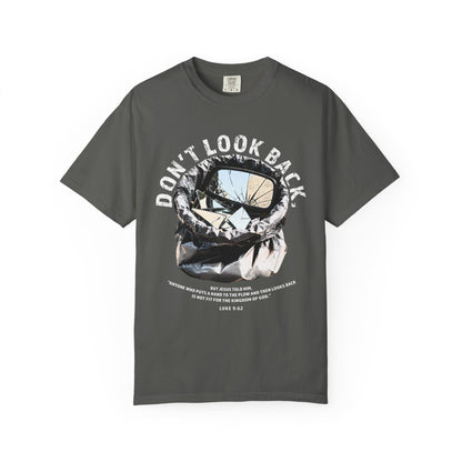 Don't Look Back Luke 9:62 T-Shirt — Inspirational Bible Verse Tee