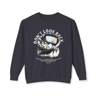 Don't Look Back Luke 9:62 T-Shirt — Inspirational Bible Verse Sweatshirt