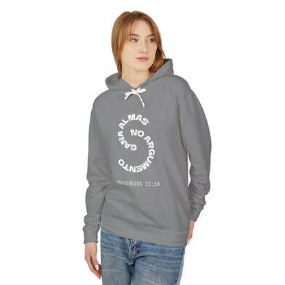 Proverbios 11:30 "Gana Almas, No Argumentos" Hoodie — 100% Cotton Spanish Faith Sweatshirt