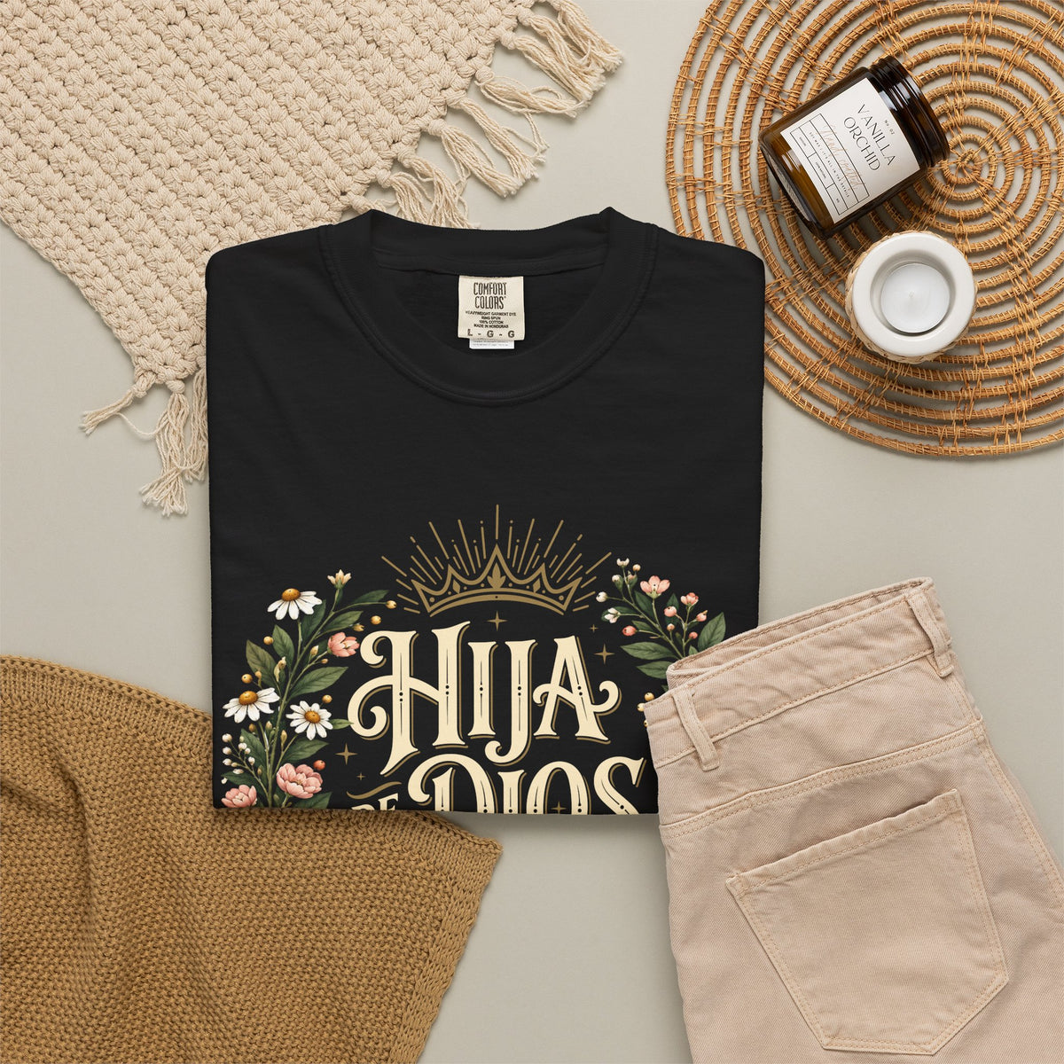 Hija de Dios Floral T‑Shirt — Juan 1:12 Christian Tee
