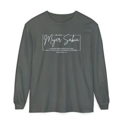 Mujer Sabia Proverbios 14:1 T-Shirt — Spanish Wise Woman Bible Verse