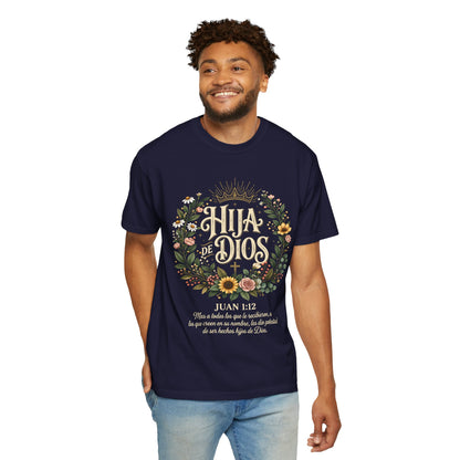 Hija de Dios Floral T‑Shirt — Juan 1:12 Christian Tee