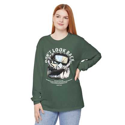 Don't Look Back Luke 9:62 T-Shirt — Inspirational Bible Verse Tee