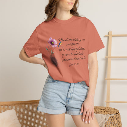 Inspirational Spanish Bible Verse T-Shirt – John 10:12 Floral Tee