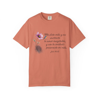 Inspirational Spanish Bible Verse T-Shirt – John 10:12 Floral Tee