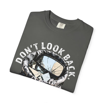Don't Look Back Luke 9:62 T-Shirt — Inspirational Bible Verse Tee