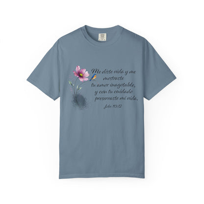 Inspirational Spanish Bible Verse T-Shirt – John 10:12 Floral Tee