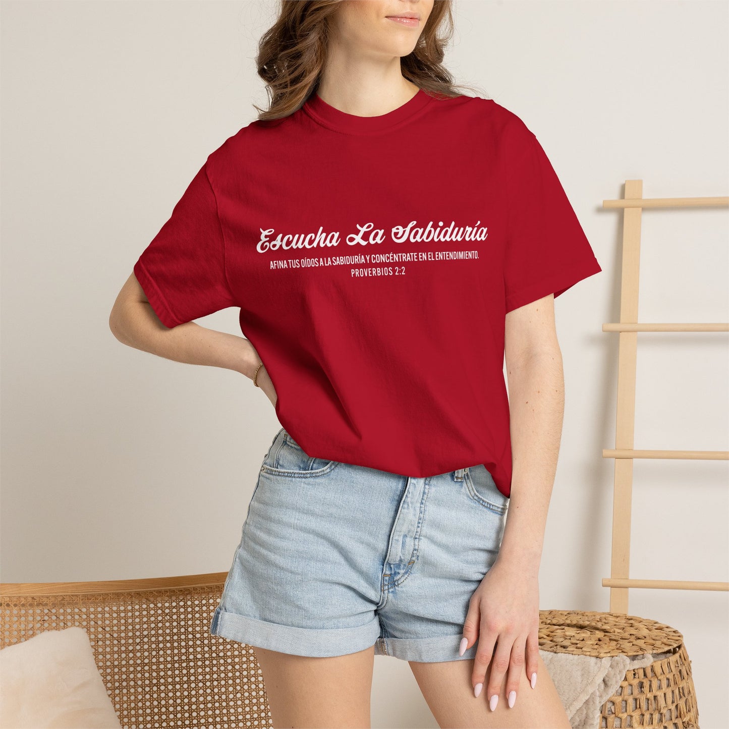 Proverbios 2:2 "Escucha la Sabiduría" T-Shirt