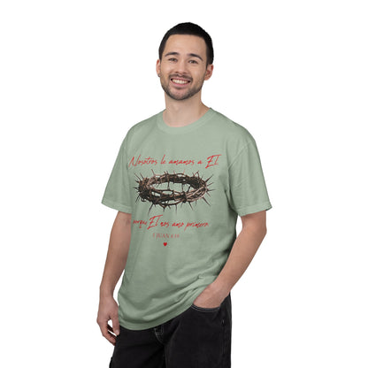 Jesus Crown of Thorns T-Shirt — "Naciste a amarme a Él" Christian Faith Tee
