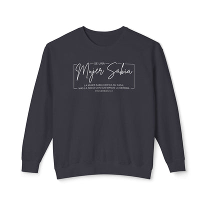 Mujer Sabia Proverbios 14:1 T-Shirt — Spanish Wise Woman Bible Verse