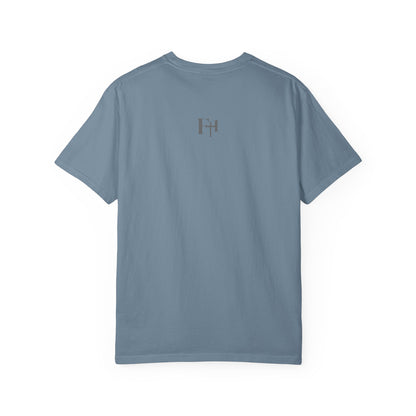 Inspirational Spanish Bible Verse T-Shirt – John 10:12 Floral Tee