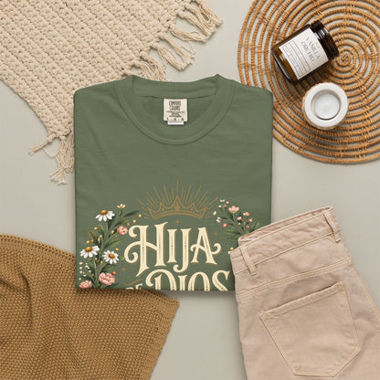 Hija de Dios Floral T‑Shirt — Juan 1:12 Christian Tee