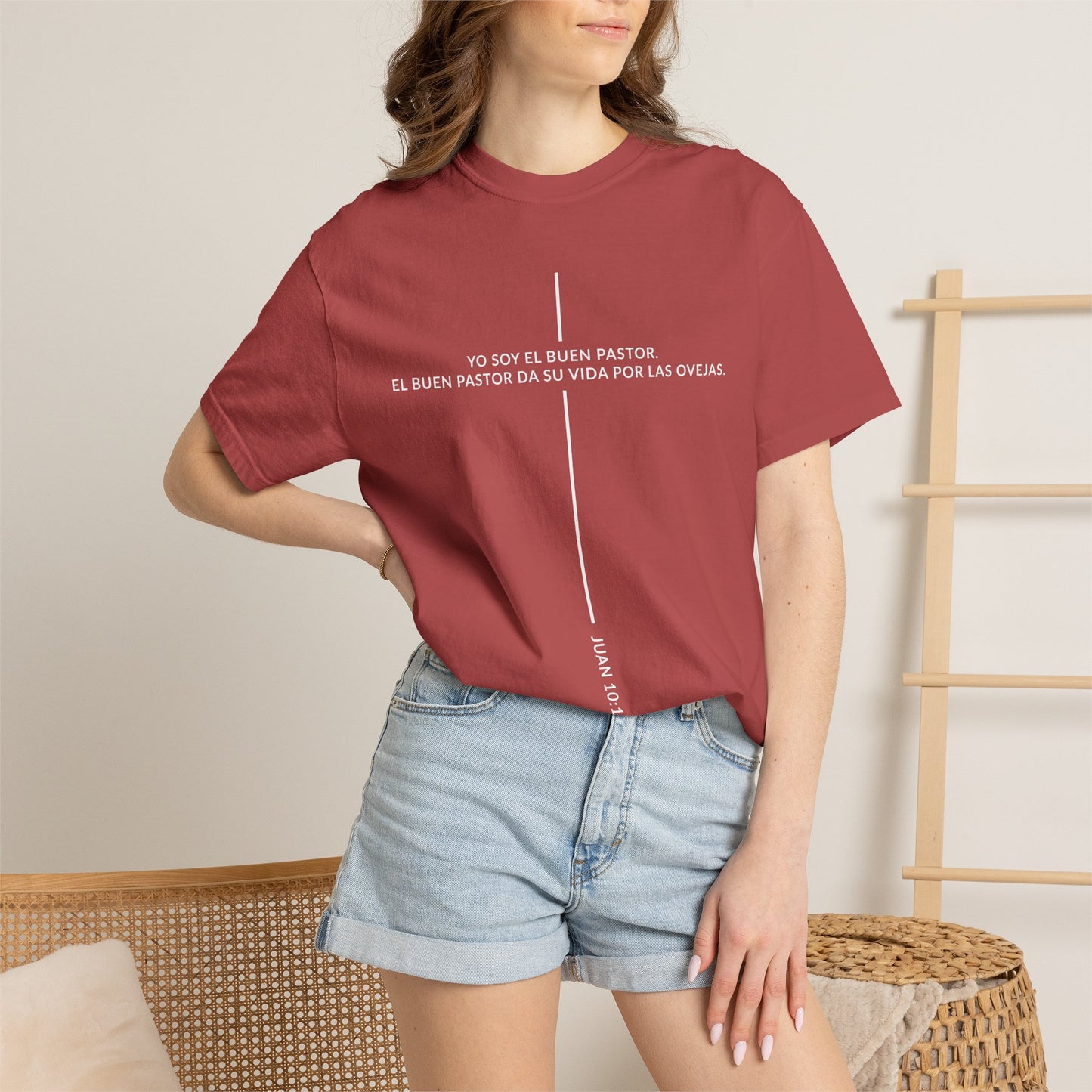 Buen Pastor T-shirt — Juan 10:11 'Yo Soy el Buen Pastor' Christian Tee