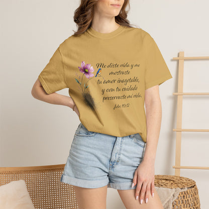 Inspirational Spanish Bible Verse T-Shirt – John 10:12 Floral Tee