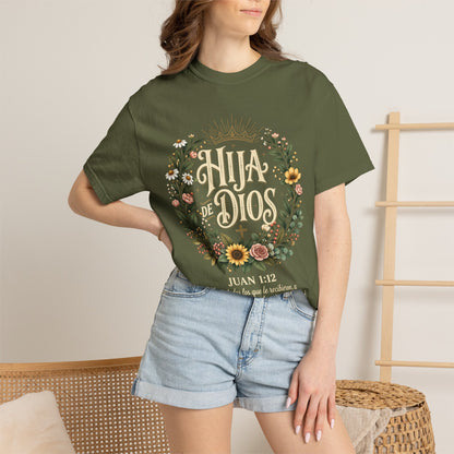 Hija de Dios Floral T‑Shirt — Juan 1:12 Christian Tee