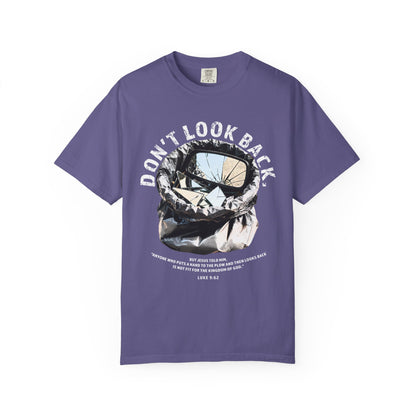 Don't Look Back Luke 9:62 T-Shirt — Inspirational Bible Verse Tee