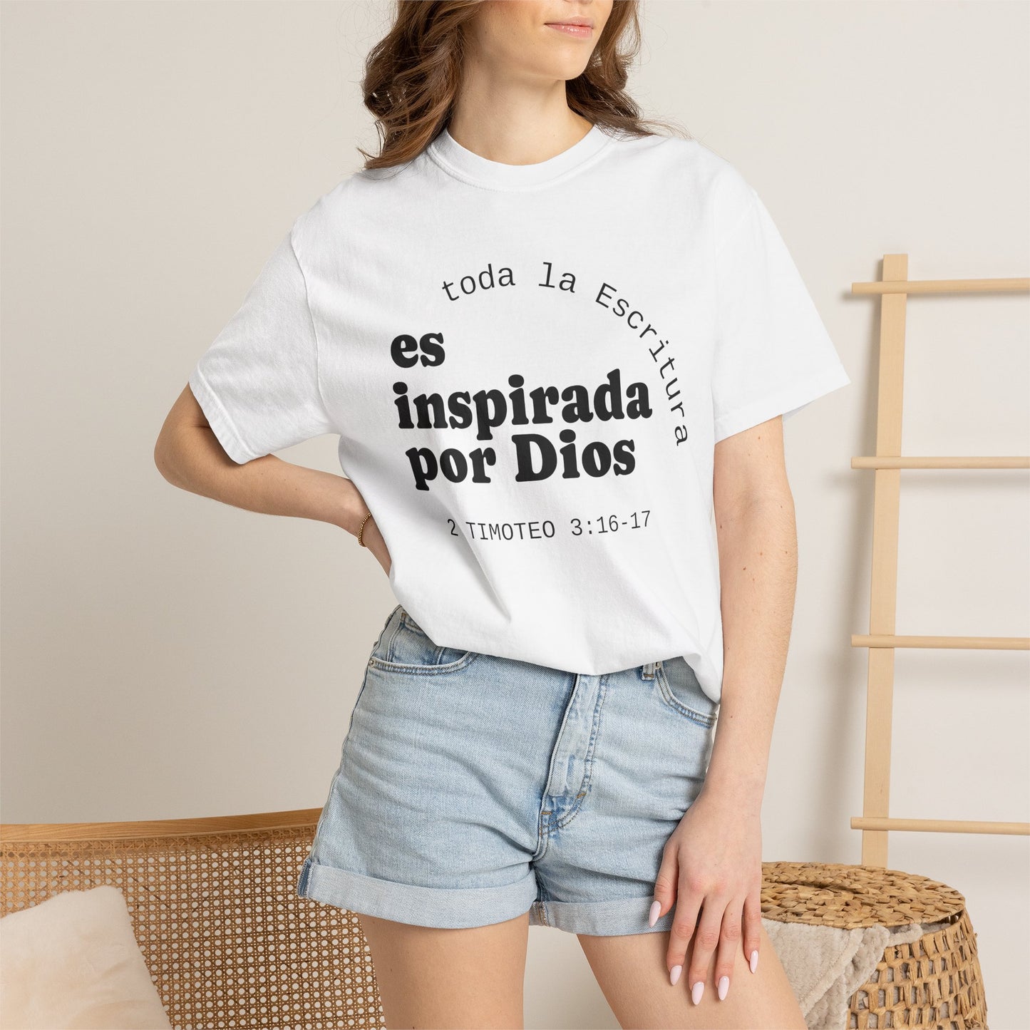 Toda la Escritura es inspirada por Dios  "2 Timoteo 3:16-17" 100% Cotton Shirt