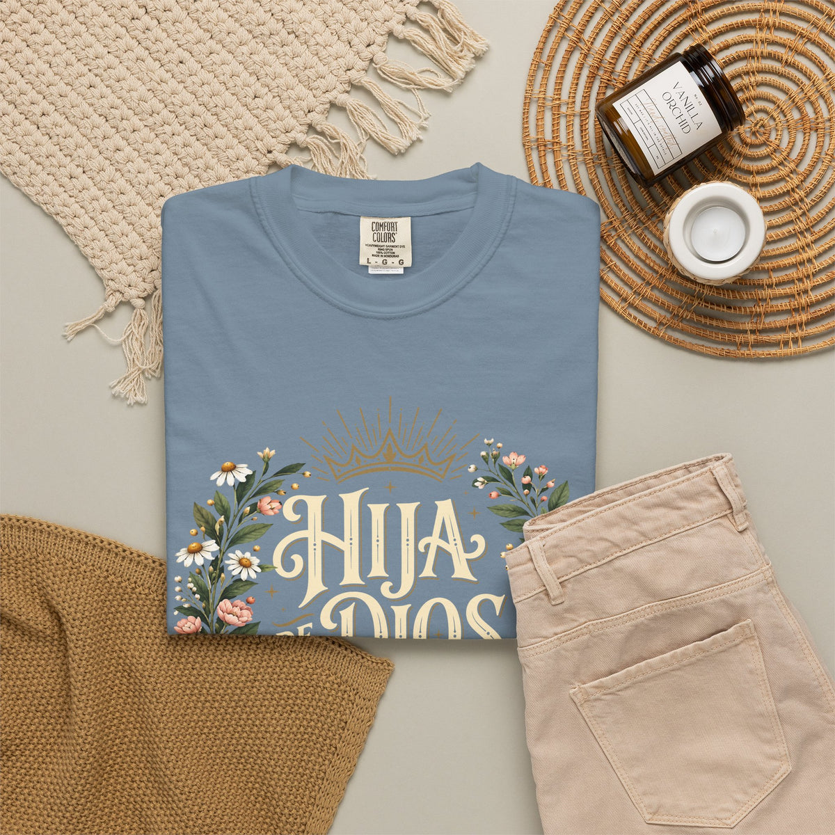 Hija de Dios Floral T‑Shirt — Juan 1:12 Christian Tee