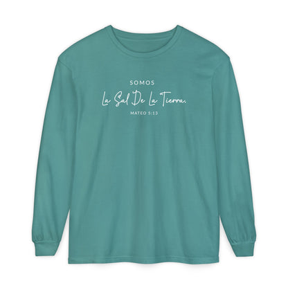 Somos la Sal de la Tierra Mateo 5:13 100% Cotton long Sleeve -Shirt — Spanish Wise Woman Bible Verse