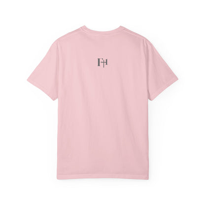 Inspirational Spanish Bible Verse T-Shirt – John 10:12 Floral Tee