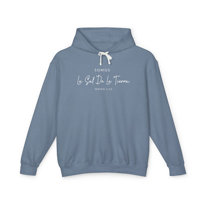 Somos la Sal de la Tierra Mateo 5:13 100% Cotton Hoodie Sweat-Shirt — Spanish Wise Woman Bible Verse