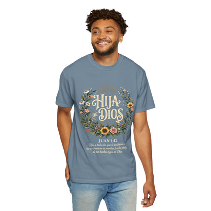 Hija de Dios Floral T‑Shirt — Juan 1:12 Christian Tee